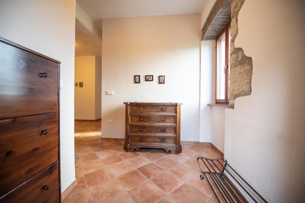 Old Town Studio And Apartment فيرسار المظهر الخارجي الصورة