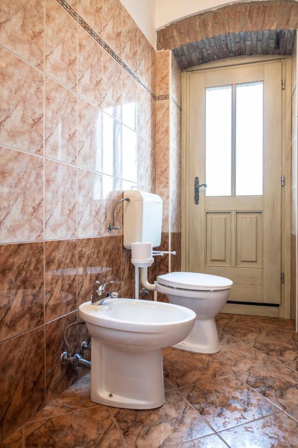 Old Town Studio And Apartment فيرسار المظهر الخارجي الصورة
