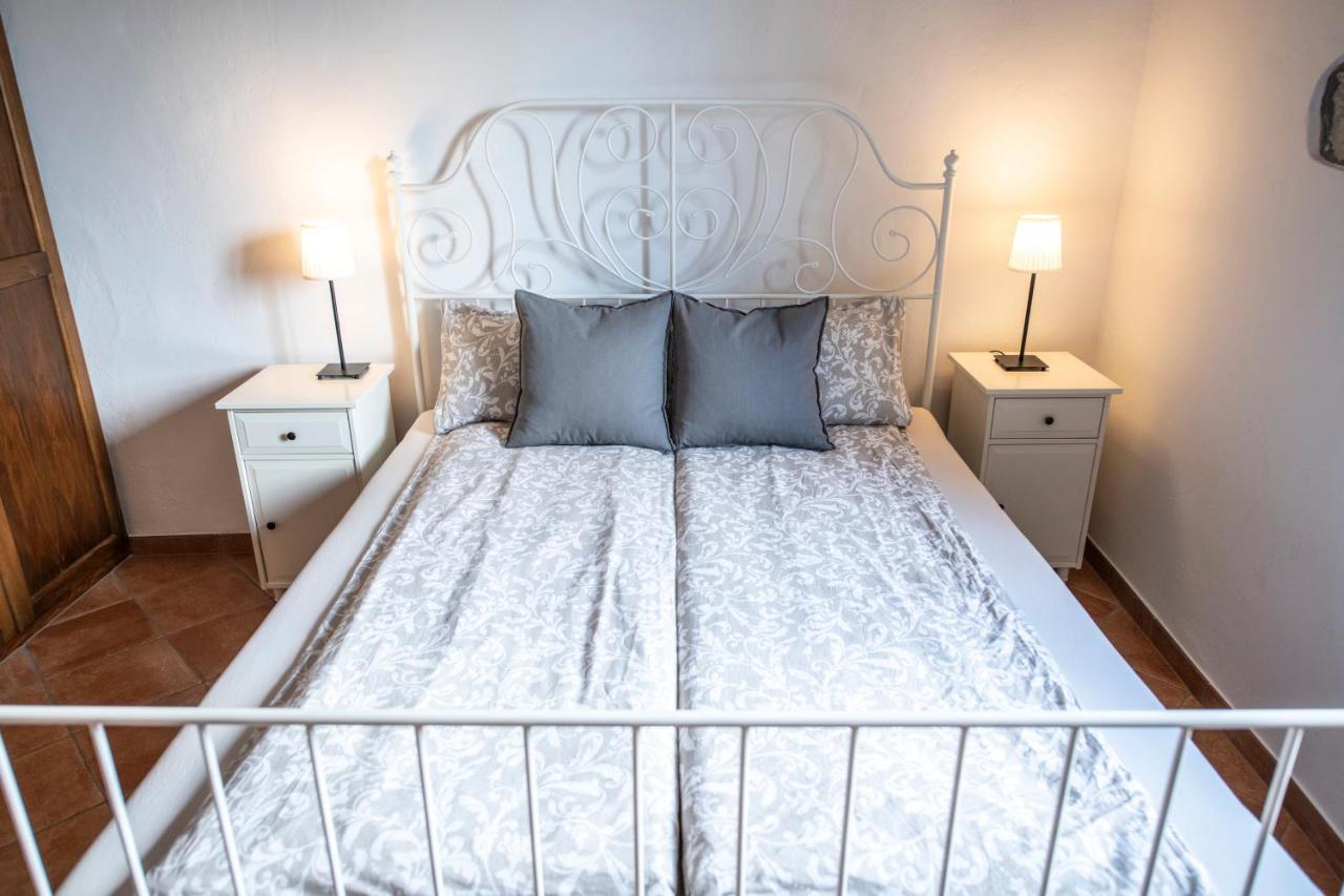 Old Town Studio And Apartment فيرسار المظهر الخارجي الصورة