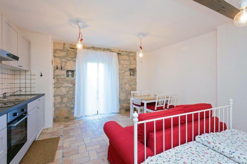 Old Town Studio And Apartment فيرسار المظهر الخارجي الصورة